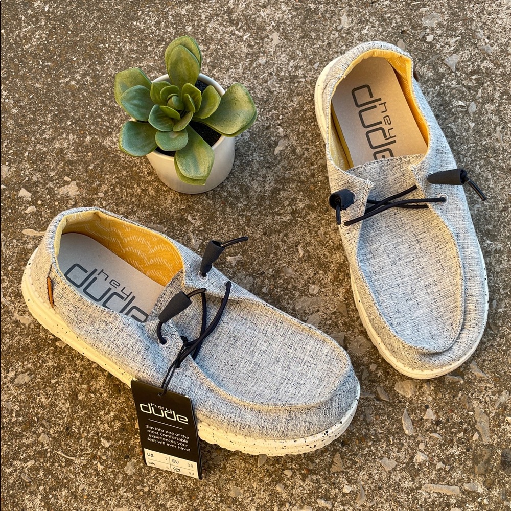Hey Dude | Wendy Chambray White Blue Slip On Shoes NWT